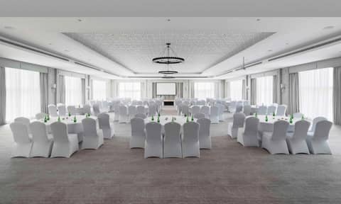 Radisson Hotel Riyadh Airport — photo 5