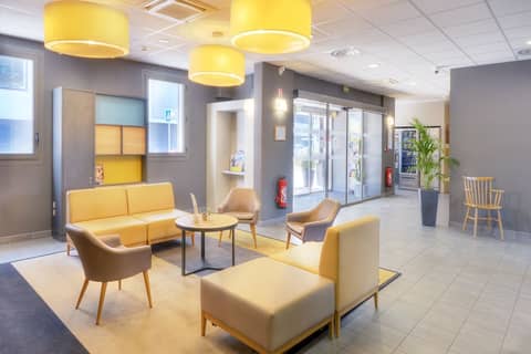 B&B HOTEL Marseille Vélodrome Prado — recepcion & lobby