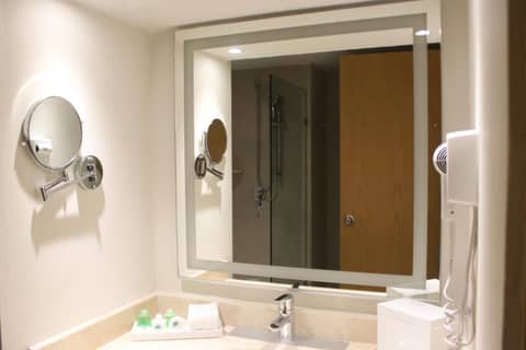 Royal Solaris Cancun - All Inclusive — bathroom