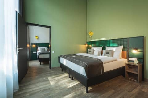 Holiday Inn - the niu Dwarf Berlin Schöneberg by IHG — photo 4