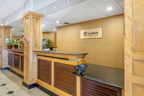 Clarion Hotel Anaheim Resort — photo 7