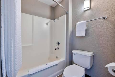 Motel 6-Anaheim, CA - Fullerton East — photo 5