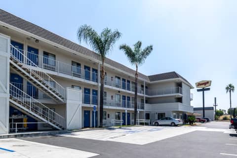 Motel 6-Anaheim, CA - Fullerton East — photo 7