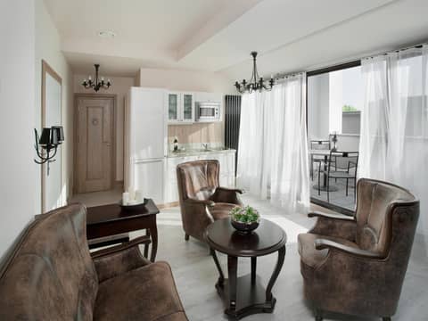 Parkside Apartments Old Town — hotel room