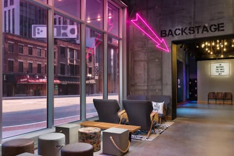 Moxy Boston Downtown — photo 3