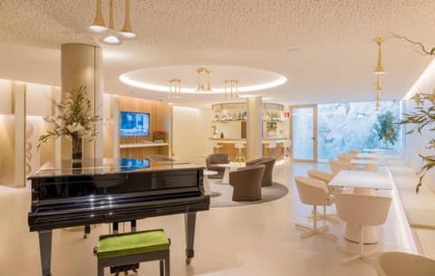Hotel Lleó — lounge
