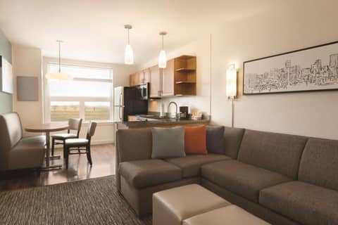 Hyatt House Denver Airport — photo 9