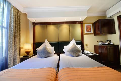 The Premier Notting Hill — hotel room