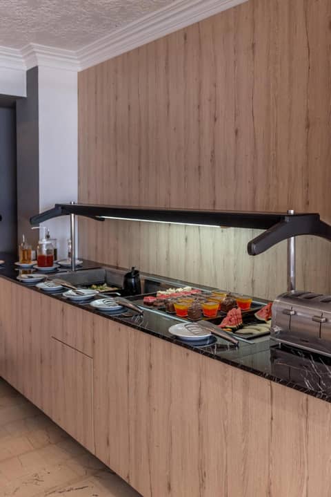 Azure Mare Hotel — dining