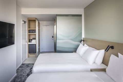 Holiday Inn Express Auckland City Centre by IHG — photo 2