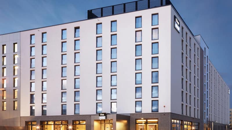 Holiday Inn - the niu, Air Frankfurt Messe by IHG — building
