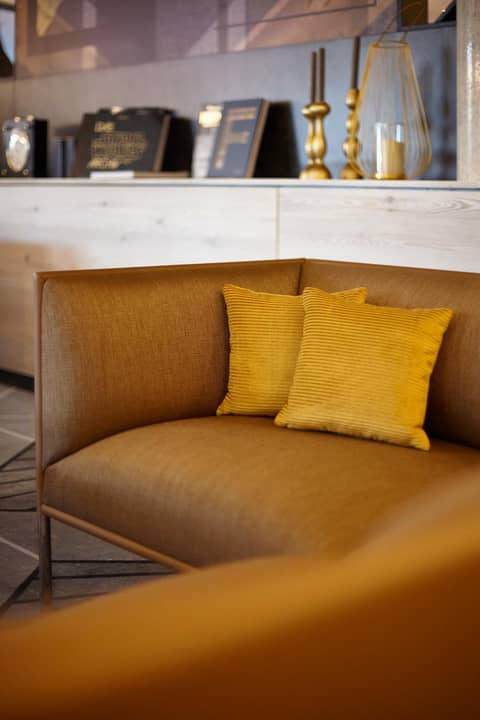 Holiday Inn - the niu, Air Frankfurt Messe by IHG — lounge