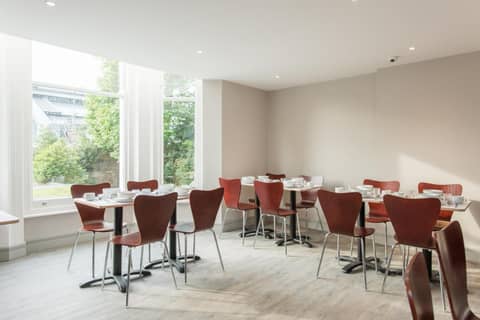 Mowbray Court Hotel — restaurant