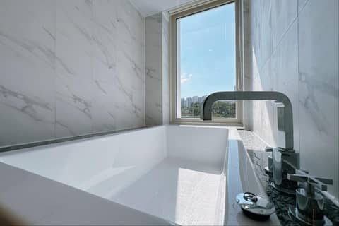 The first ocean Songdo — bathroom