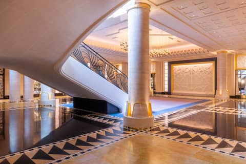 L'Hôtel du Collectionneur Paris — recepcion & lobby