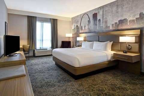 DoubleTree by Hilton St. Louis Airport, MO — photo 7
