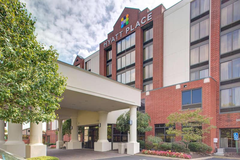 Hyatt Place Pittsburgh Airport - Robinson Mall — building