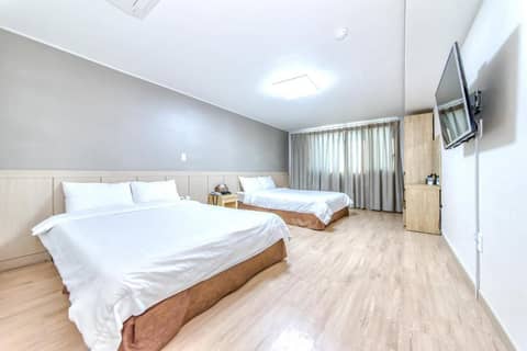Jungmoon City Hotel & J-hill Hotel — photo 5