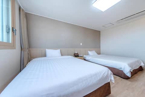Jungmoon City Hotel & J-hill Hotel — photo 6