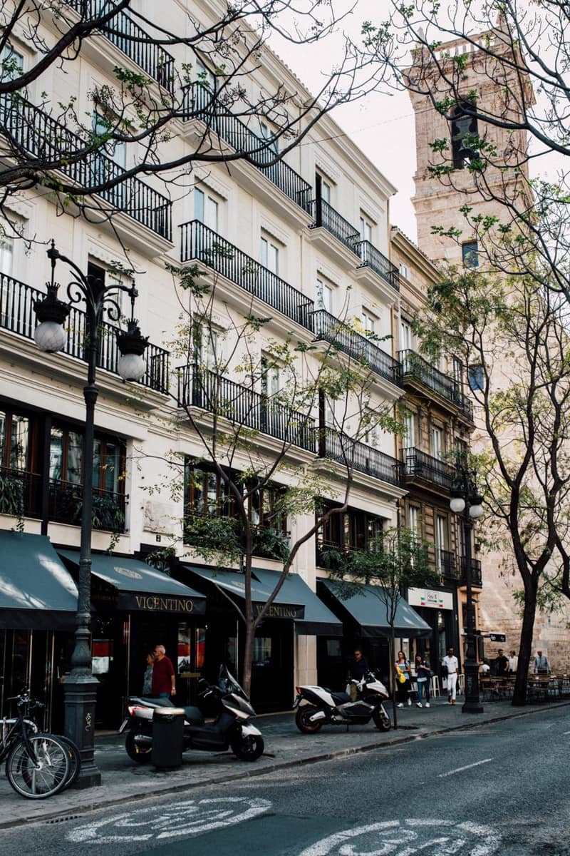 Mon Suites San Martin — building