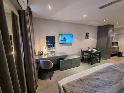 Superior Double Room with Balcony — the supplier's photographs — photo 1
