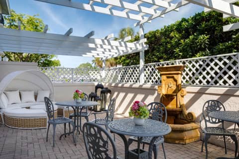The Capri Inn — photo 3