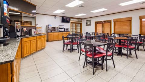 Best Western Central Inn — photo 8