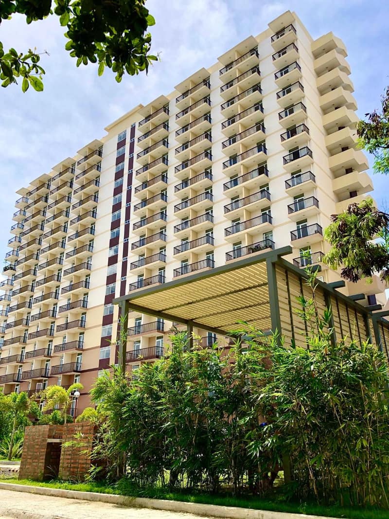 Condo w/ Balcony Near Mactan International Airport — photo 1