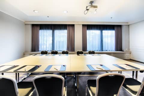 Crowne Plaza Frankfurt Congress Hotel by IHG — photo 4