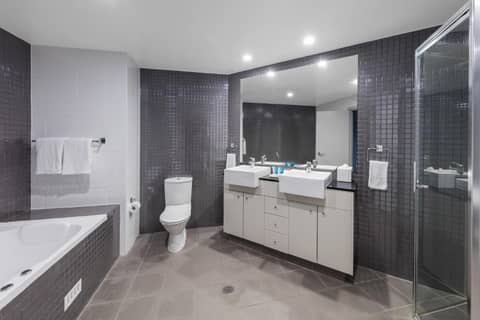 Meriton Suites Waterloo — photo 4