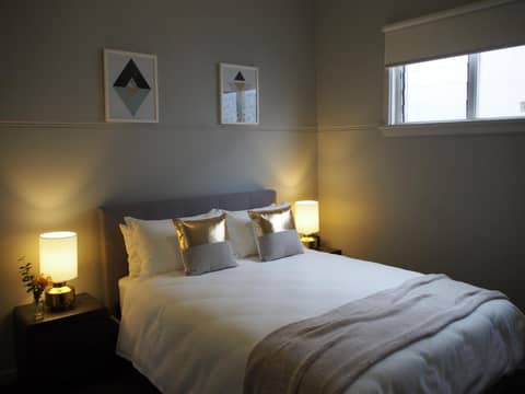 City Quarters on Brewer — hotel room