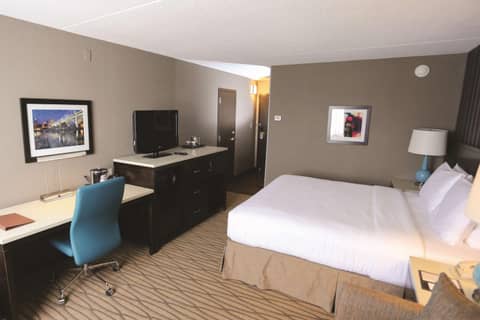 Wyndham Garden Westlake — photo 8