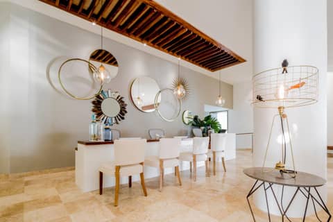 Villa Premiere Boutique Hotel & Romantic Getaway - Adults Only — recepcion & lobby