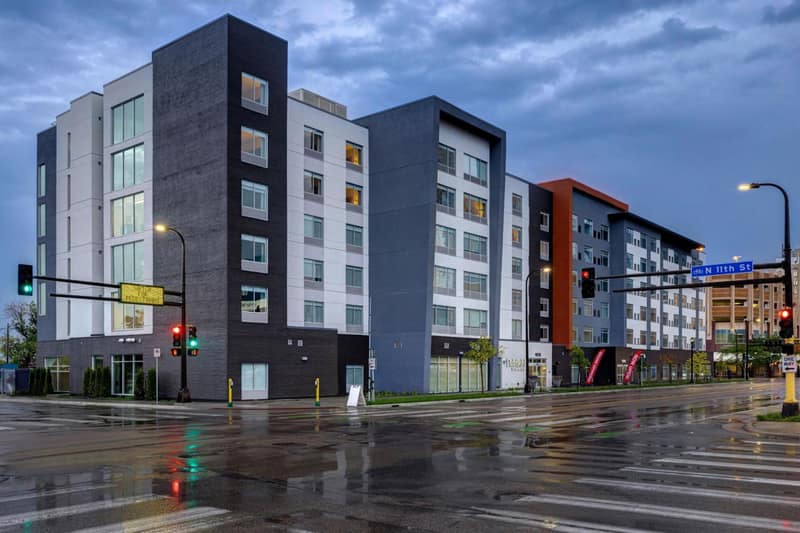 Fairfield by Marriott Inn & Suites Minneapolis Downtown — building