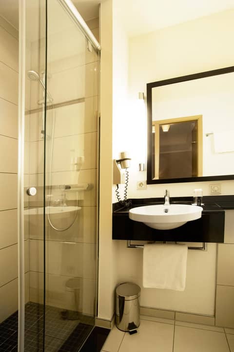 TOWNHOUSE Hotel — photo 7