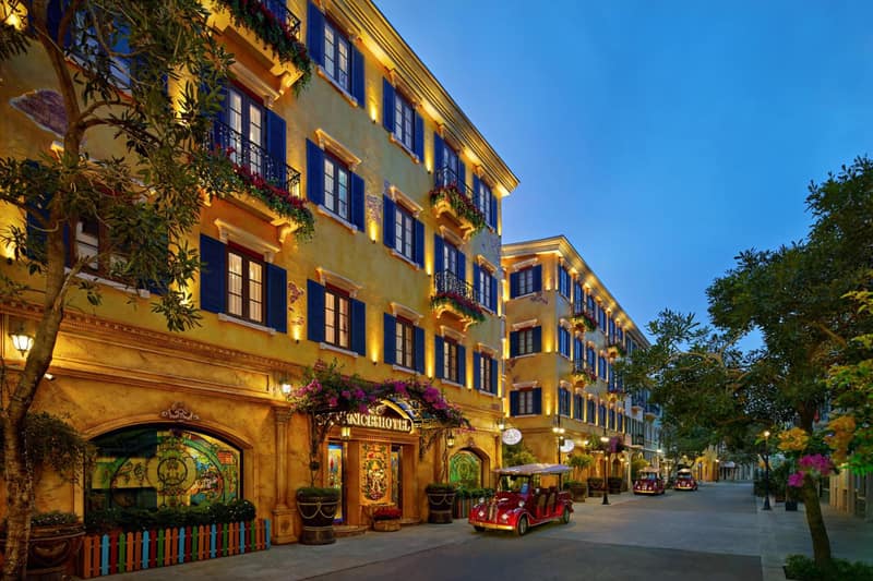 Venice Hotel Phu Quoc - Free Airport Shuttle & Spa Inclusive — building