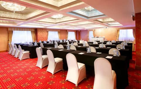 Ambhara Hotel Jakarta — photo 2