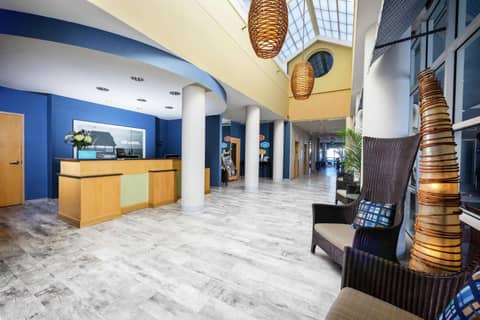 Hampton Inn Virginia Beach Oceanfront North — photo 7