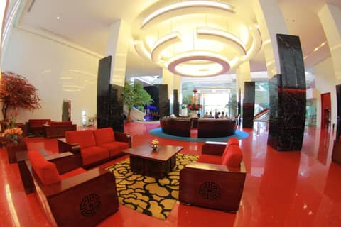 Merlynn Park Hotel — recepcion & lobby