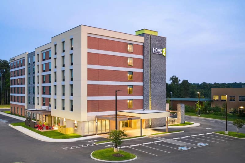 Home2 Suites By Hilton Richmond Glenside — building