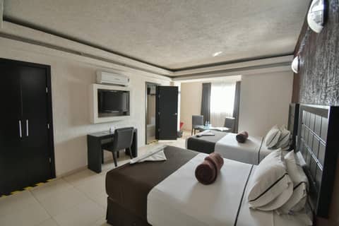 Hotel Portonovo Plaza Guadalajara — photo 4