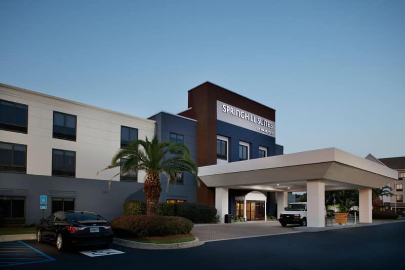 SpringHill Suites Savannah Airport — building