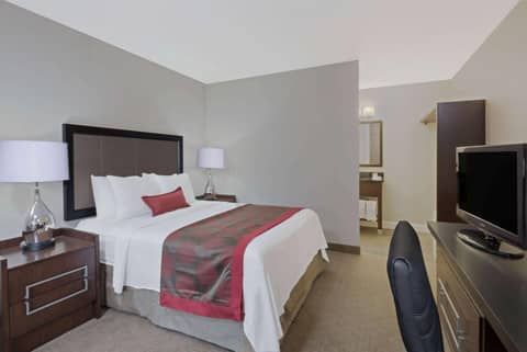 Ramada by Wyndham Boston — photo 2