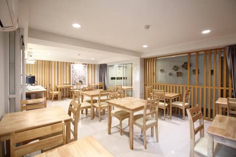 Super OYO 483 Pannee Hotel Khaosan — photo 2