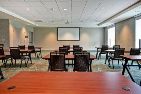 Home2 Suites By Hilton Amherst Buffalo — photo 2