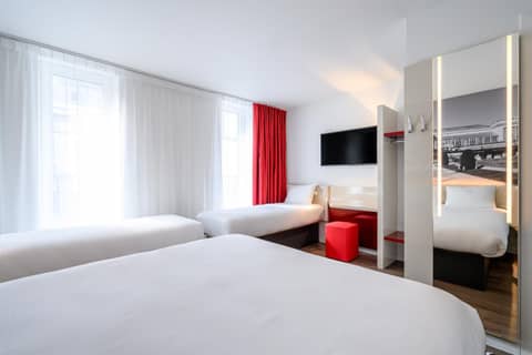 B&B HOTEL Brussels Centre Gare du Midi — photo 4