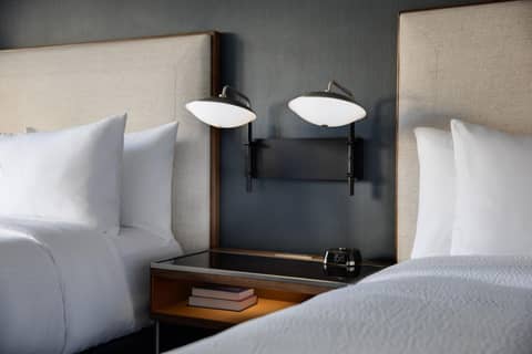 Courtyard by Marriott Chicago Downtown/River North — photo 9