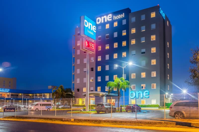 One Monterrey Aeropuerto — building