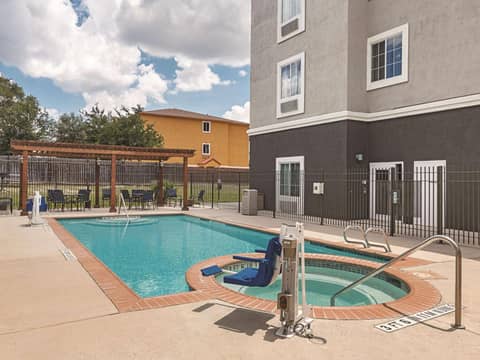 La Quinta by Wyndham San Antonio Northwest — photo 8