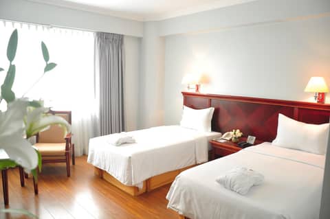 Kingdom Hotel — photo 3